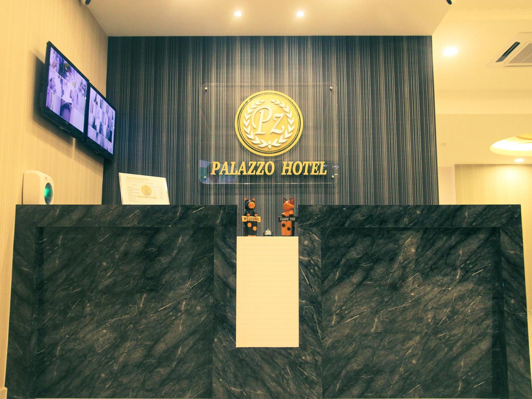 Palazzo Hotel Kulai Exterior photo